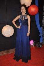 Urmila Matondkar at Zee Rishtey Awards in Andheri Sports Complex on 26th Nov 2011 (120).JPG